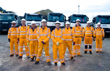 The GCN Tipper Hire team.