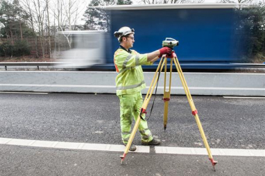 Highways England awards groundbreaking contracts to deliver major upgrades.