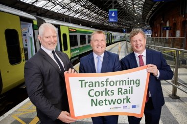 L-R: Piers Wood, Alstom’s country managing director for Ireland, Michael McGrath TD, minister for finance and Jim Meade, chief executive, Iarnród Éireann