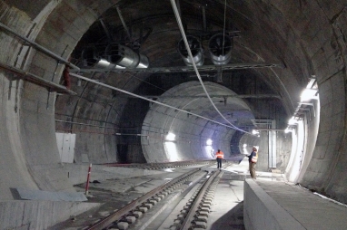 Marmaray Tunnel Crossovers