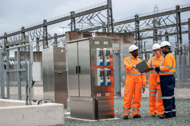 National Grid and STEM Returners launch second return-to-work programme.