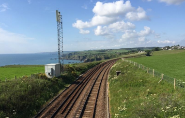 Network Rail is in exclusive discussions with a private consortium to upgrade telecoms infrastructure.