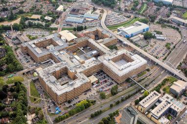 Queen's Medical Centre in Nottingham.