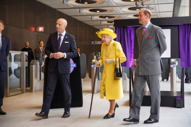 London transport commissioner Andy Byford, left, with Her Majesty Queen Elizabeth II and HRH Edward Earl of Wessex, unveil the Elizabeth line earlier this year.