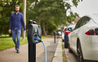 New report calls for more ambition of UK’s electric vehicle charging rollout to support net zero goals.