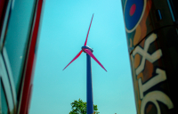 Octopus Energy builds wind turbine to power Glastonbury Festival's food stands.