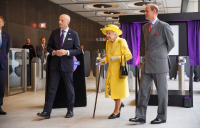 London transport commissioner Andy Byford, left, with Her Majesty Queen Elizabeth II and HRH Edward Earl of Wessex, unveil the Elizabeth line earlier this year.